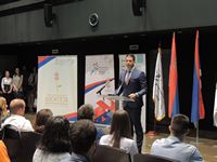 У РЕКТОРАТУ СВЕЧАНО ДОДЕЉЕНИ УГОВОРИ О СТИПЕНДИЈАМА ФОНДА ЗА МЛАДЕ ТАЛЕНТЕ „ДОСИТЕЈА“