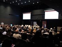 ПРОФ. ДР ИСАК АДИЖЕС ГОСТ УНС-А И КЛУБА ПРОФЕСОРА ЕМЕРИТУСА