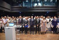 УРУЧЕНЕ ЗАХВАЛНИЦЕ ДОНАТОРИМА И СЕРТИФИКАТИ СТИПЕНДИСТИМА ФОНДА ЗА СТИПЕНДИРАЊЕ ДАРОВИТИХ СТУДЕНАТА